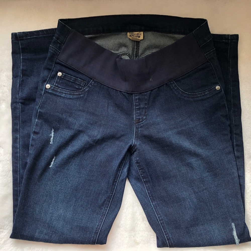 Motherhood Maternity Jeans.